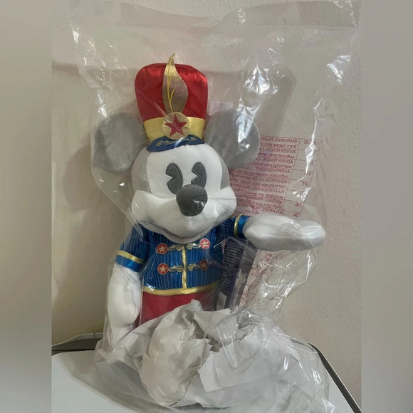Disney Other - Mickey Main Attraction Dumbo themed plush
